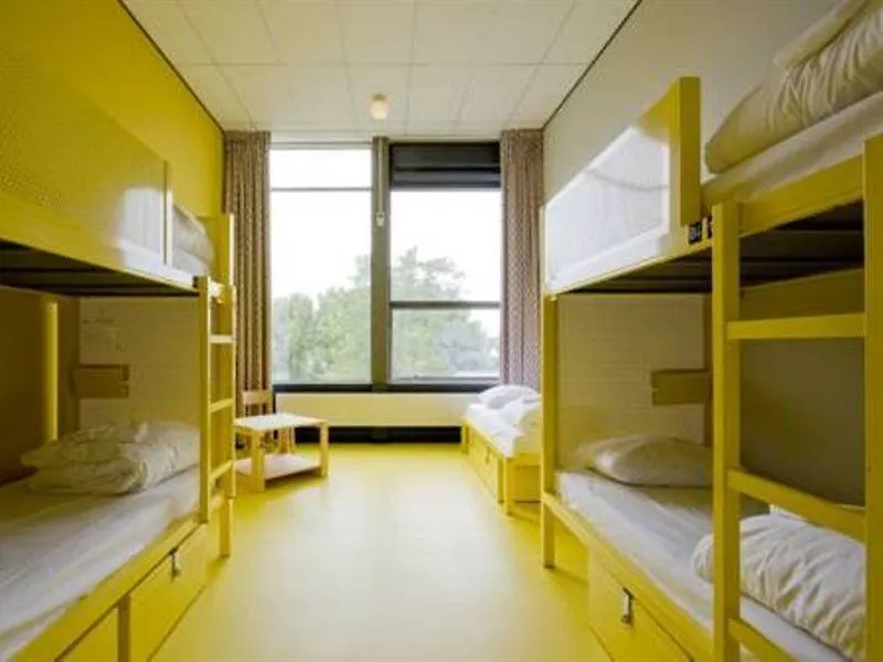 Wow Amsterdam Hostel