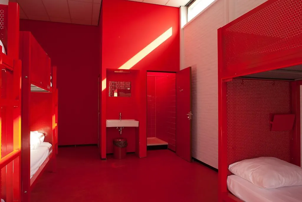 Wow Amsterdam Hostel